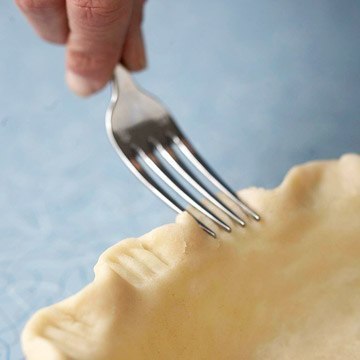 Несколько способов оформления края пирога