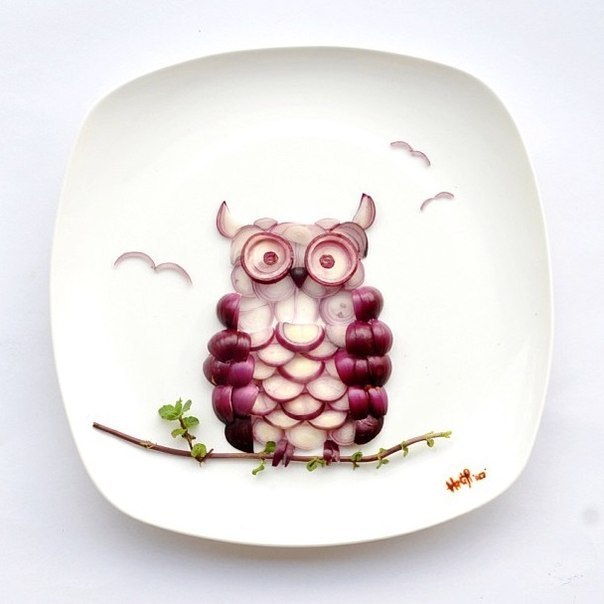 Удивительные картины на тарелках от художника Hong Yi