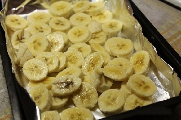 Овсяный пирог с бананами и черникой — 120 ккал